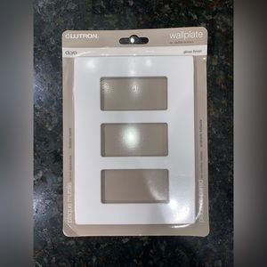 Lutron 3 Way Wall-plate